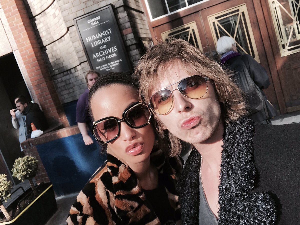 Some evan Duffield snaps !! #TheCuckoosCalling @BBCOne @CormoranStrike_  @RobinEllacott