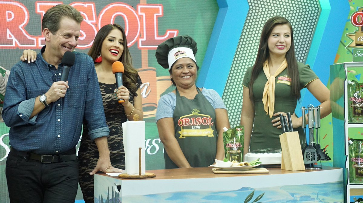 prendi2tcs's tweet photo. ¡En el #RetoChef de hoy hubo empate y nuestras ganadoras se van felices por su premio! https://t.co/fZ2flLRAQs