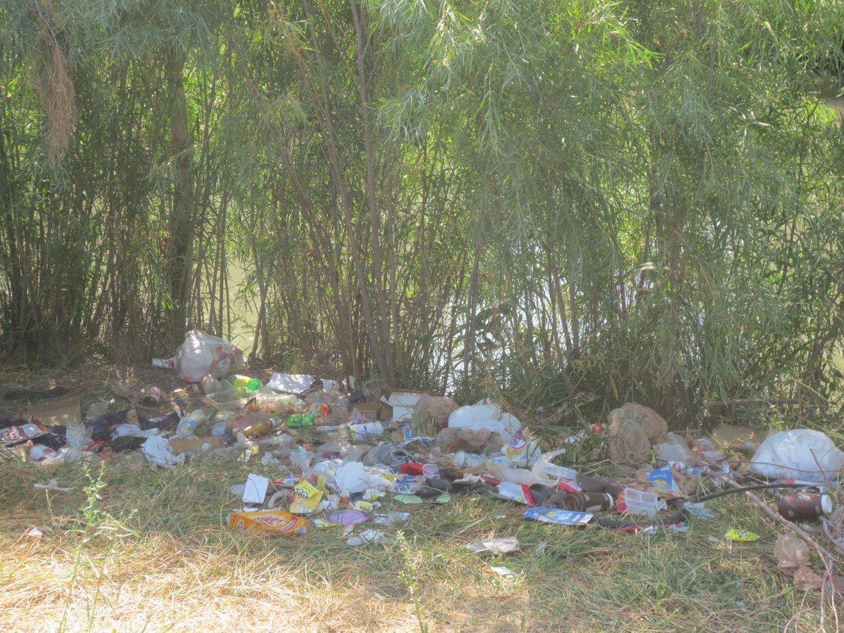 PoplarGroveNA's tweet photo. The @JordanRiverCom should ask @slcmayor why are encampments allowed along the Jordan River but NOT on 500 W ? #OperationRioGrande #utpol https://t.co/xaZ8cPqKJy
