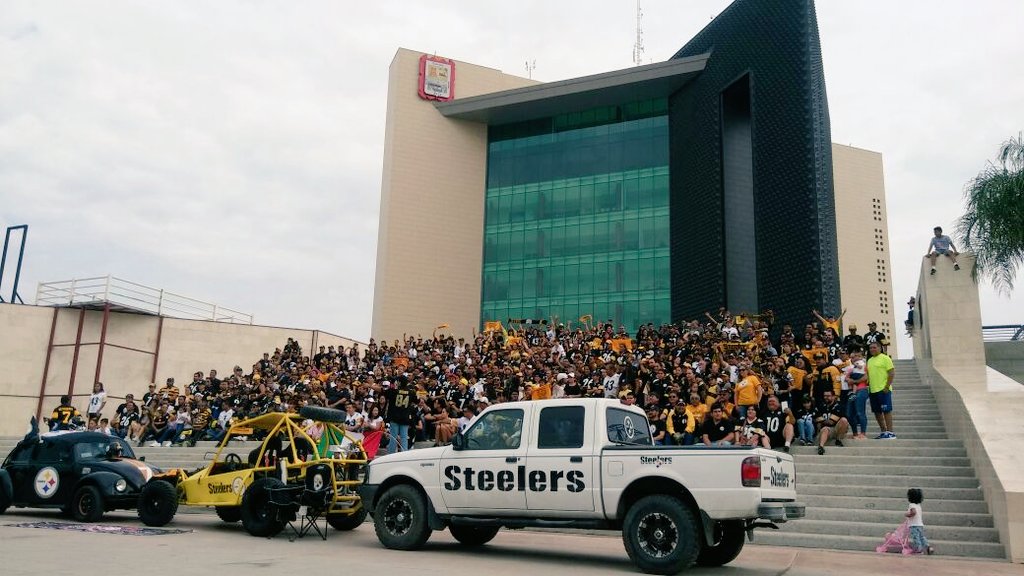 JUANDEDIOSP's tweet photo. @_BigBen7 Steelers Nation for Torreon,Coah. MEXICO https://t.co/x1rm7qEISv