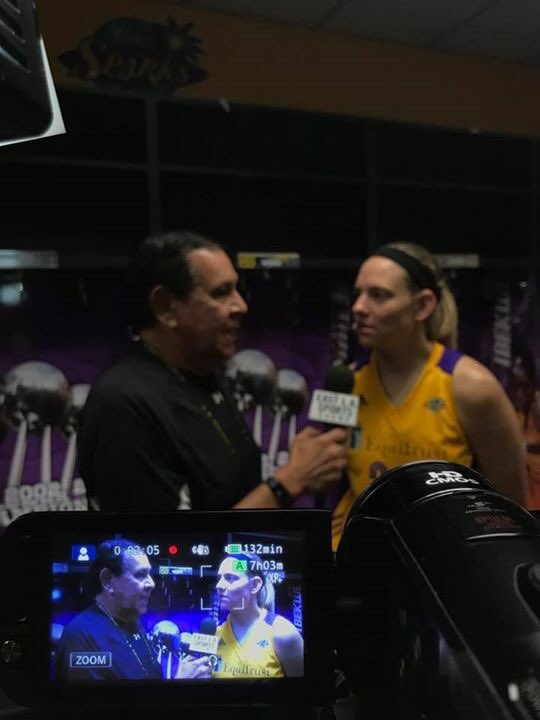 eastlass's tweet photo. @LA_Sparks 💥🏀 defeat @ConnecticutSun ☀️ 81-70 in final regular season game #WNBA @WNBA
💥🏀 #WeRise #ComeWatchUsWork #EastLASportsScene https://t.co/EiNv0j78Gu