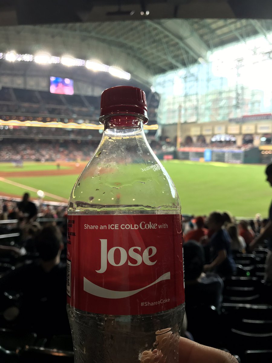 cpesdcarpenter's tweet photo. Look @JoseAltuve27!!! I'll share a Coke with you!!! #houstonstrong https://t.co/FJ87Gubexv