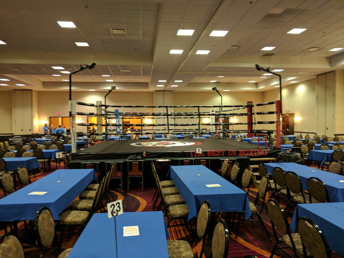 Larry_N_Snyder's tweet photo. From @DYST_Now - The ring is ready at Mountaineer Casino for Sunday Night Fights #mademenpromotions #boxing @PghFoodnSports https://t.co/U1tf0jmVjX