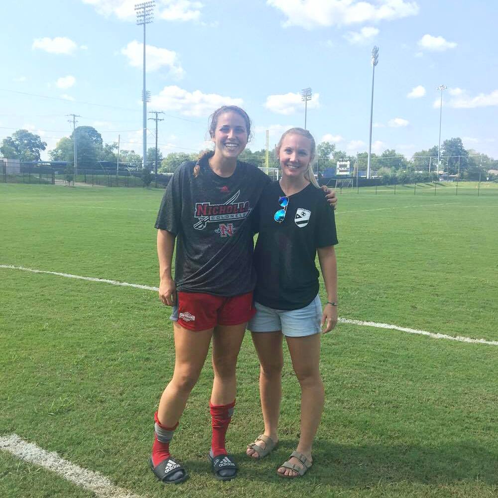 ell_newell's tweet photo. Clean sheets with the fam and @amandafaith17, how much greater could Gameday get. #gloryisALLTHEWAYUP @kkellytheg @NicoleDupin https://t.co/CUyE7j8fmJ