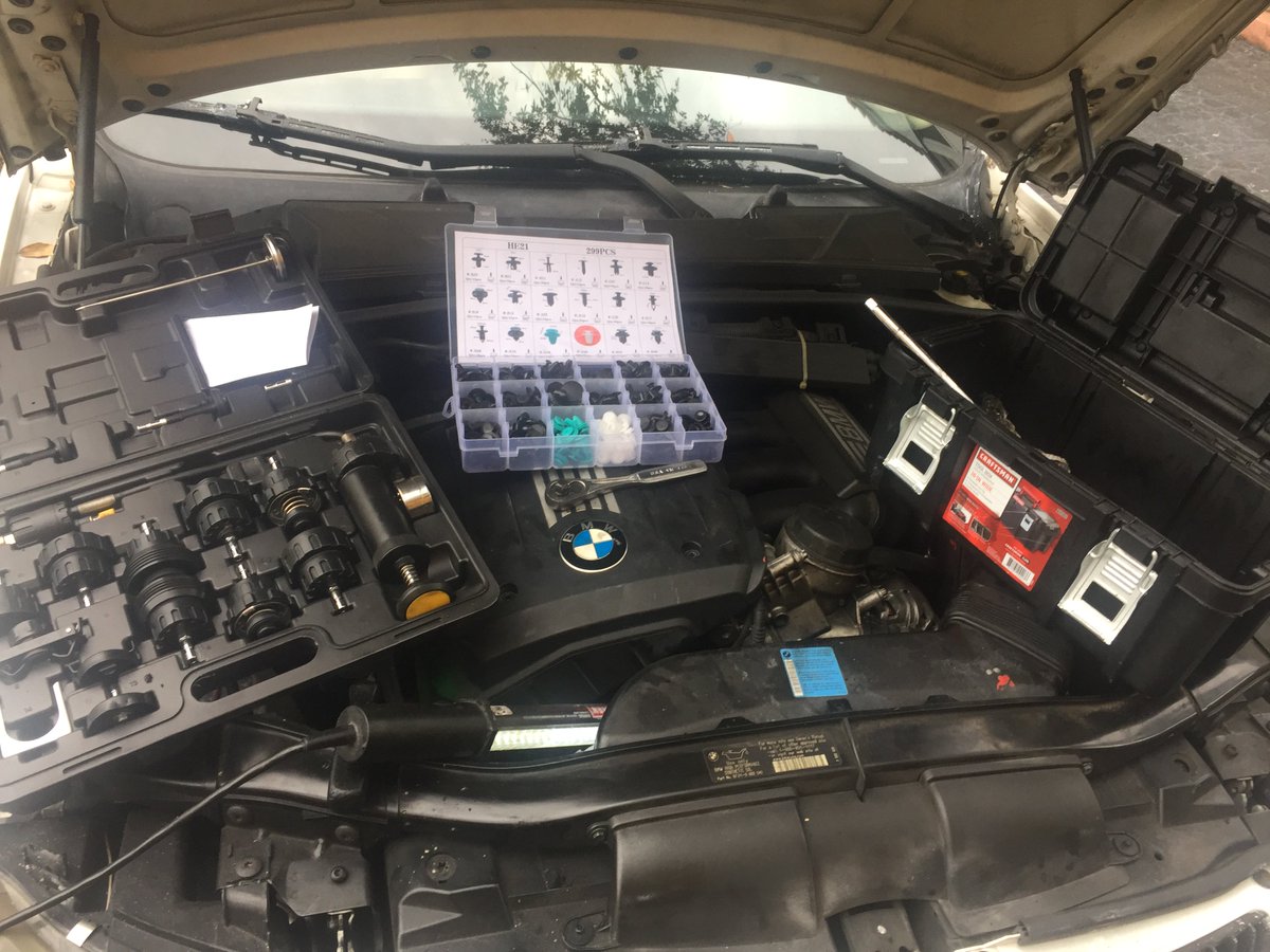 AReviewDaily's tweet photo. Finally fixing all the clips in the BMW thanks to EZYKOO, check it out https://t.co/MWxO9jjlEy https://t.co/BSZbiLGE5s