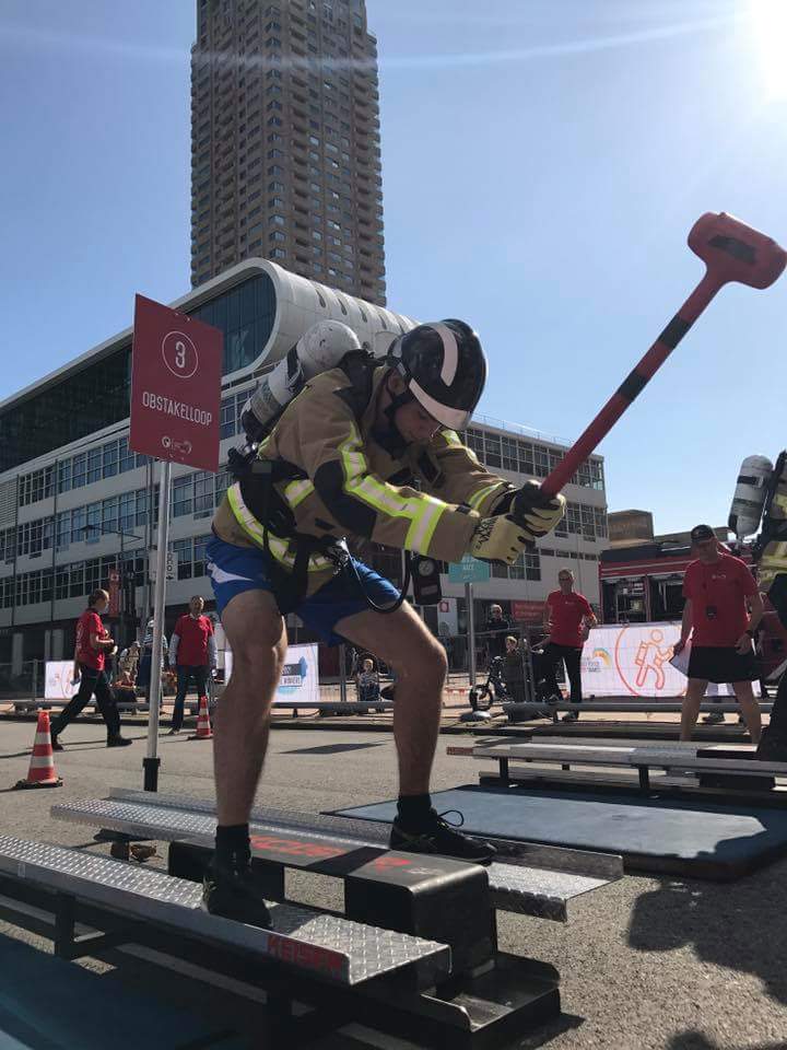jellebraber's tweet photo. Derde plaats bemachtigd bij Dutch Ultimate Firefighter! Ontzettend gaaf, ik zeg op naar 2021! #whvd @WPFGRtd @VRH_Haaglanden https://t.co/SpY87gVTpc