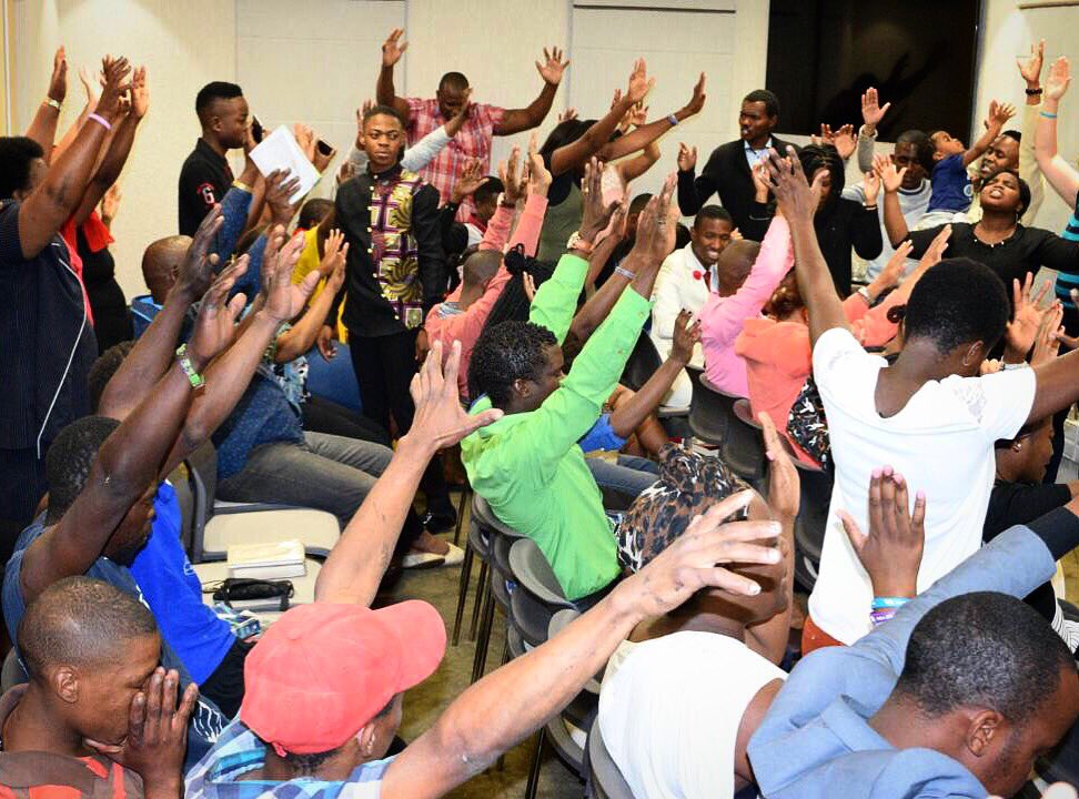 isaiahsovi's tweet photo. EMERGENCY SERVICE WINDHOEK NAMIBIA π³π¦
This a service I announced just HOURS before
#IBS
#IamImperial https://t.co/mHK6phHRTi
