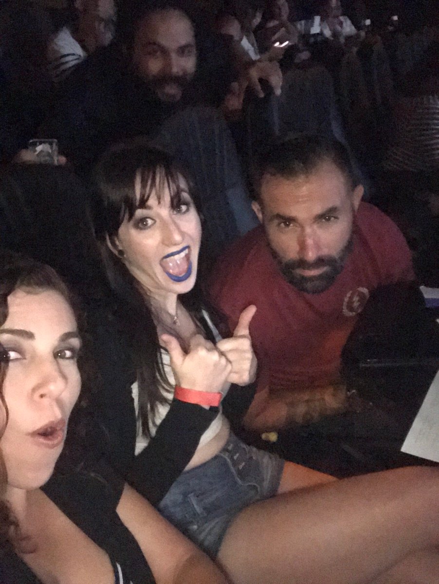 uncagedtiger's tweet photo. #CC7D #hellqueens let's do this! I'm sooooo excited https://t.co/N2TKSdNsoa