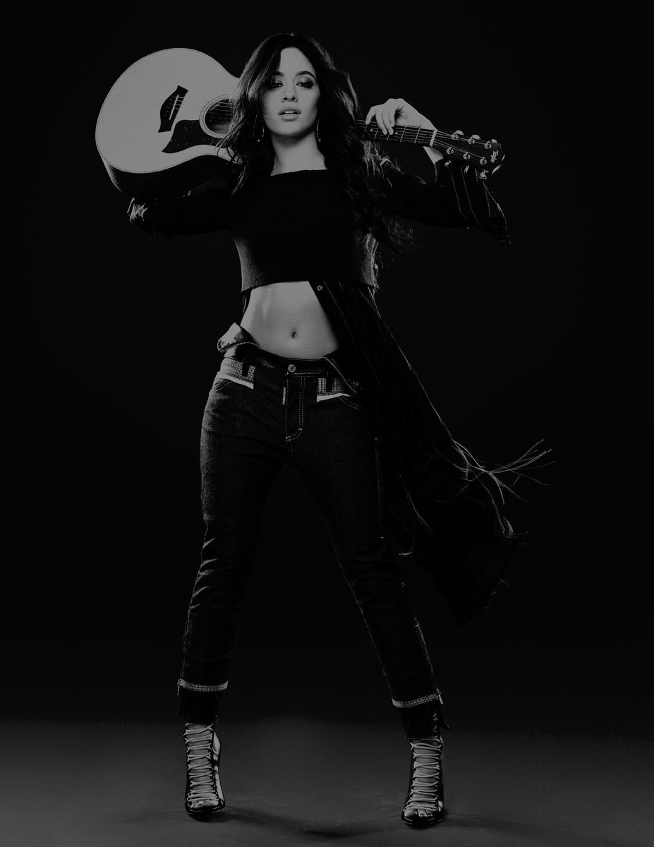 Sonrío como una flor, no sólo con mis labios, sino con todo mi ser.