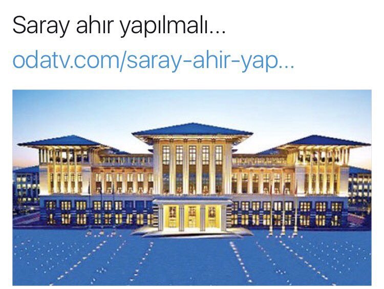 SavciSayan's tweet photo. Külliyeyi ahır yapalım dyen öküzler,her halde başlarını sokacak yer arıyorlar.Malum kış https://t.co/xdjtmYV7e5ık dışarda soğuğa dayanamazlr https://t.co/pRdNyFIIsD