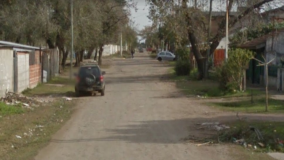 Cronica_ok's tweet photo. Narcotraficantes paraguayos acribillaron a un jardinero https://t.co/QNiiHLZLCo #UnHumildeLaburante #DosMalditasLacras #AsesinosYChorrosHDP https://t.co/ndV9PKhRDJ
