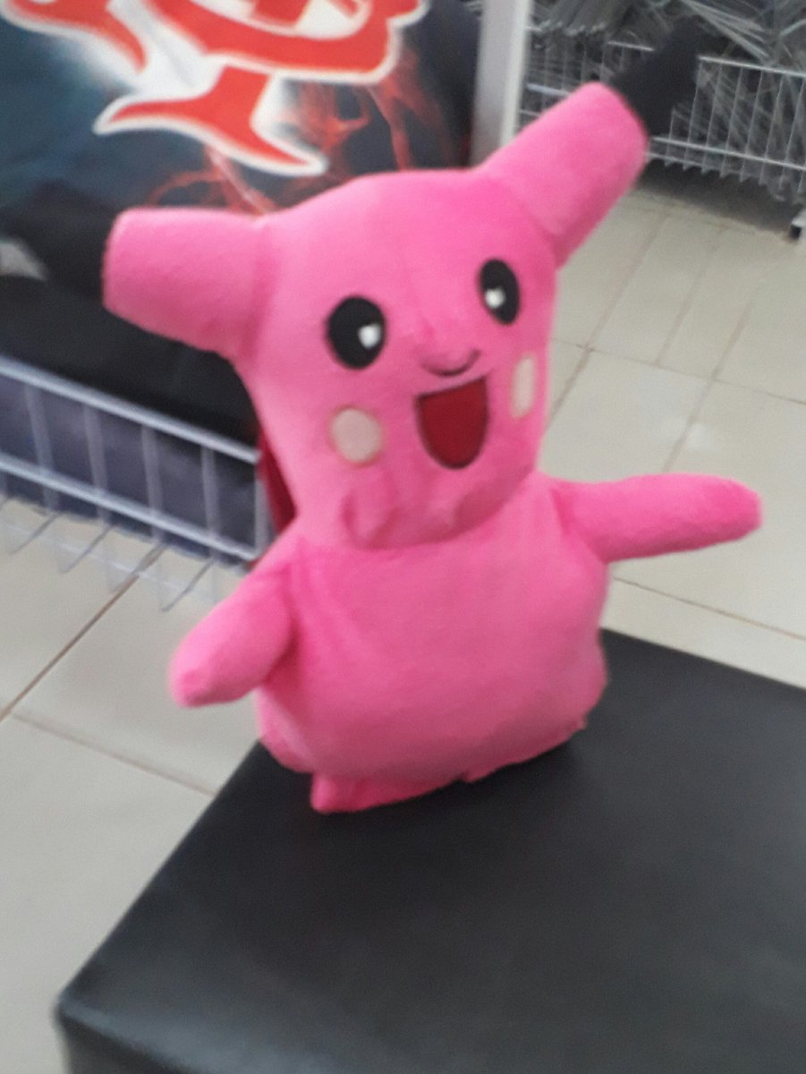 anakarolinars's tweet photo. @Heitor_Games vai falar que este não é o Pikachu mais parecido que vc já viu #falsificaçõesdosanimes https://t.co/4G6Ni14oHM