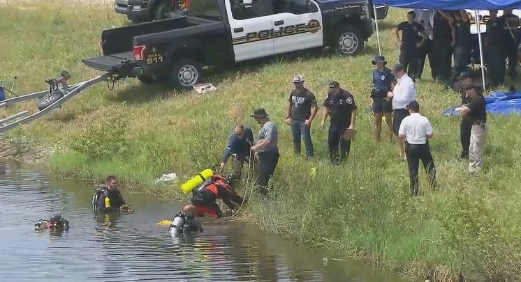 1 dead, 3 injured after car crashes into retention pond during police chase bit.ly/2gvIuCe?utm_me… https://t.co/6RyHDrFSQs