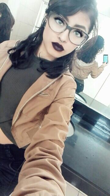 madyXina's tweet photo. #FolloMe #SIGUEMEYTESIGO https://t.co/iQkgNAyMjG