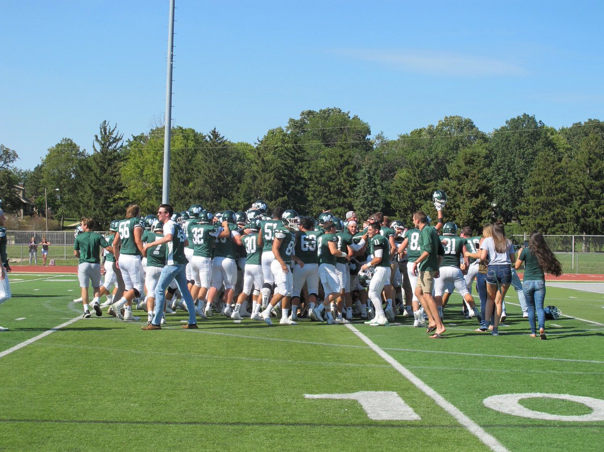 D3football.com tweet media
