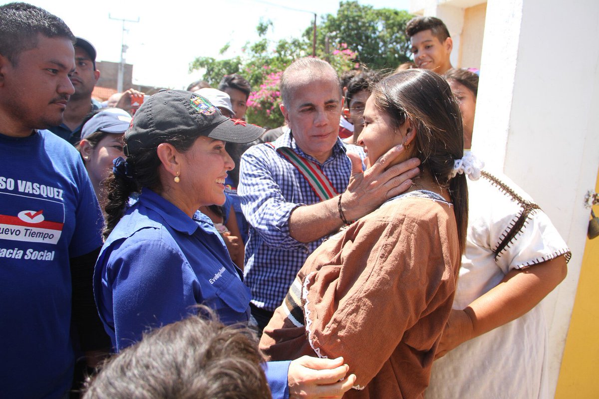 EvelingTrejo's tweet photo. Trabajaremos para devolverle el progreso y el bienestar al Zulia #VamosARecuperarAlZulia https://t.co/UAwmosRMoE