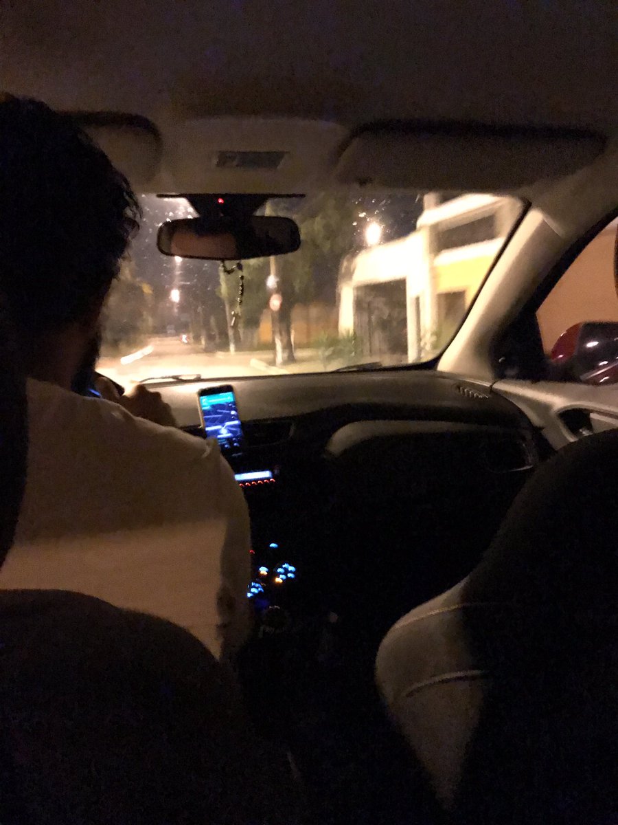 bibitatto's tweet photo. Já tô no uber kkkkk partiuuu https://t.co/wgldo4ztq7