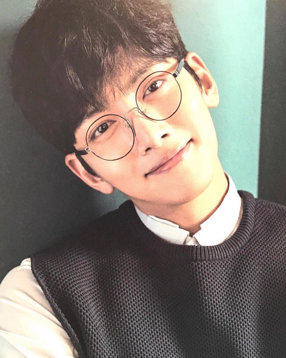 JcwThaiByNaja's tweet photo. Monday morning.
วันจันทร์ของการทำงาน ส่งกำลังใจแต่เช้า..#D616
#jichangwook #지창욱 #จีชางอุค #อุคจ๋าเข้ากรม https://t.co/tvd5bx1GGs