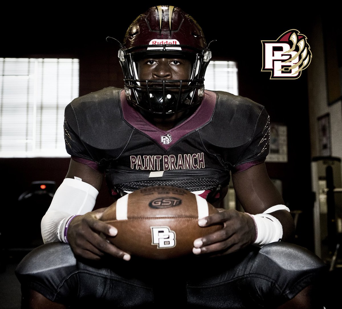 CoachRich72's tweet photo. Thanks for the Black Uniforms@ddockett Our boys are looking good!!!! @superdurell @DaredCentuar995 https://t.co/edtz4UQfGz