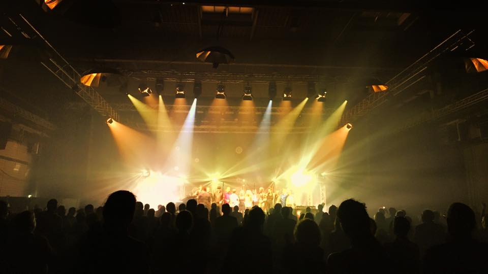 KJSEatTriphony's tweet photo. 【Absolute Club】土曜日の #ブレーメン の写真が到着しました！😍😍😍⇒https://t.co/Et9sFYUoH2 @Kristjanjarvi @fratrist @StefanoBollani @dj_mr_switch @Absolute_NOW #ヤルヴィ https://t.co/oZJ03kSIEB