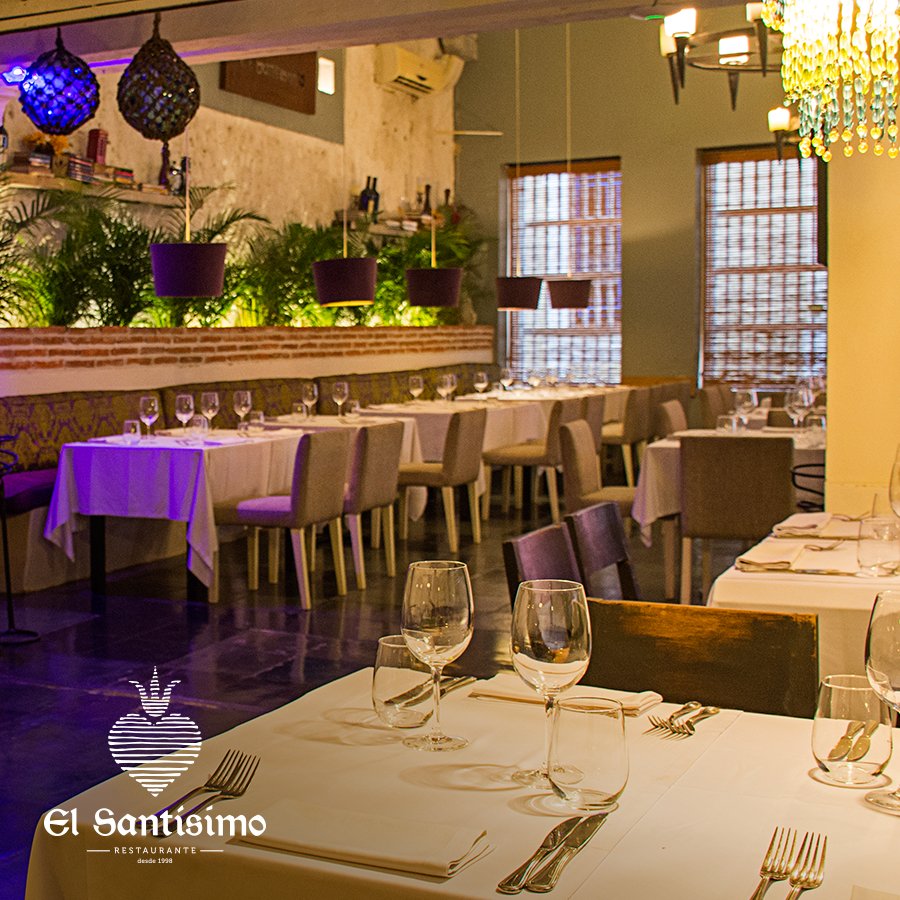 ElSantisimoRest's tweet photo. En nuestros salones encontrarás el espacio ideal para tus reuniones y eventos. Contáctanos, https://t.co/4Z7g3pb1dW ó 660 1531. #ElSantísimo https://t.co/M3Xvx0o3m0