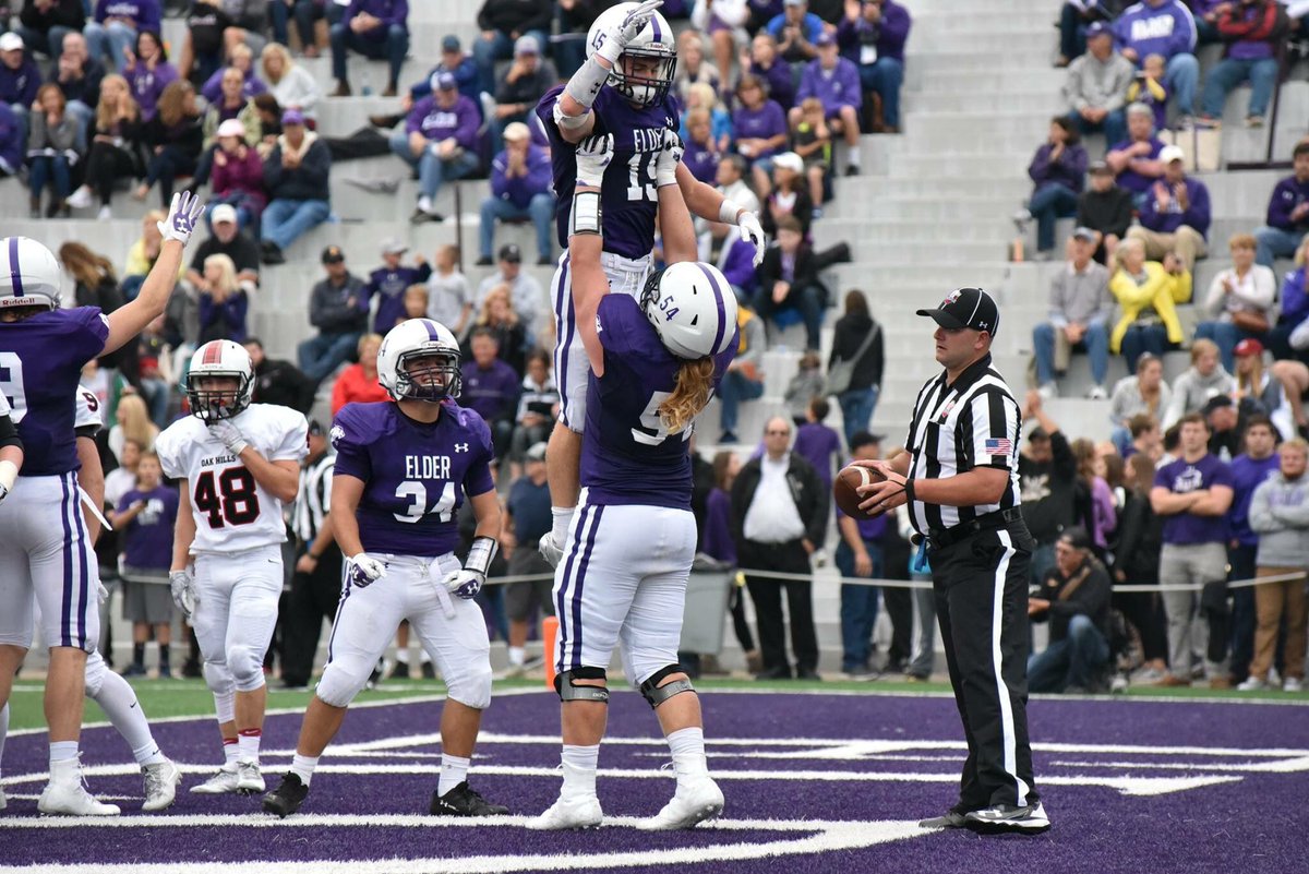 jfennphoto's tweet photo. Elder takes down Oak Hills yesterday at the Pit! @ehsports @ElderHighSchool @OakHillsFB @OakHillsSports @OakHillsRedSea @OHSAASports https://t.co/UtNwWIFykP