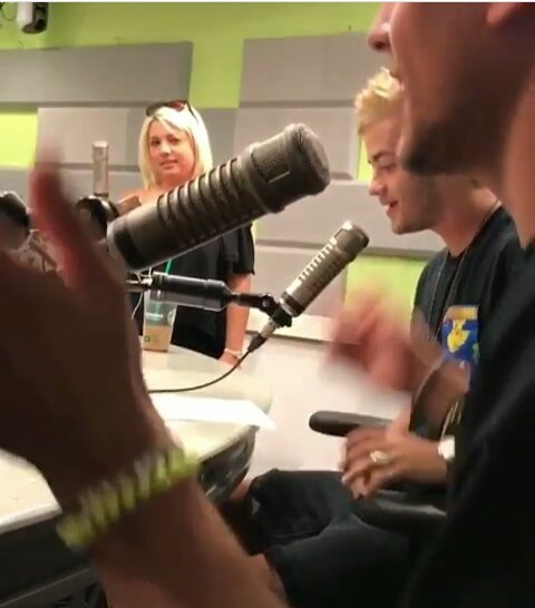 LizethBo06's tweet photo. Jack & Chikri
Ni ni ni ni Nickelodeon πβ€
How Beautiful β€
@jackgilinsky #ChikriGilinsky https://t.co/iKjuGO6Rnb