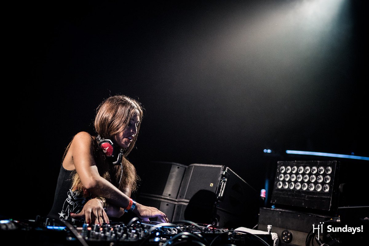 hi_sundays's tweet photo. The best Sundays are @hi_sundays! Hï @bjonesdj in the Theatre at @hiibizaofficial. #hisundays #hiibiza #ClubWithUs https://t.co/TjdCN7Yysj