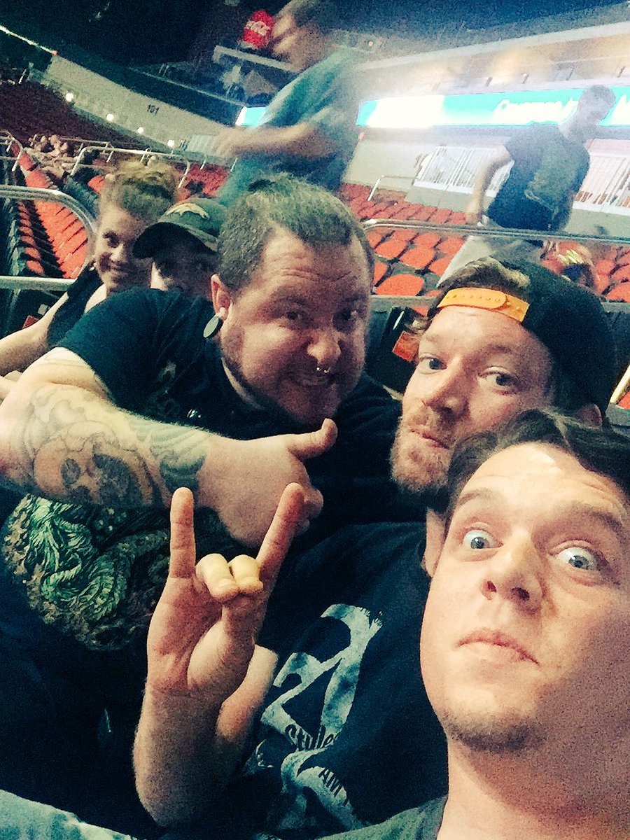 515RyanBerrier's tweet photo. Just keepin it goin!! @BradleyBerrier #WWEDESMOINES https://t.co/LEUVrYkGHn