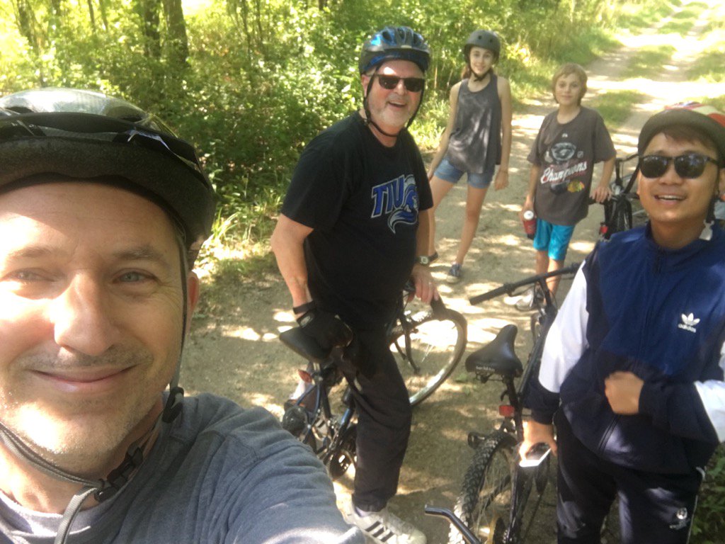 Carlsondrg's tweet photo. Trinity's BR&PS Division bike ride! #holyrollers #lead3d #trinitycollege https://t.co/4nr554kdGE