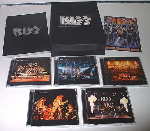 eil_rare_record's tweet photo. REPOST Deluxe Box Sets In https://t.co/38XZMKK54I #cdboxsets #eilcom #eildotcom #recordcollecting #recordcollector https://t.co/DRLG5df0SO