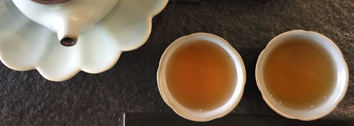 redblossomtea's tweet photo. Creamy #celadon teaware from Xu De Jia's studio makes every cup of tea inspiring. https://t.co/EZTFM0466t #ruyao #gongfu #chinesetea https://t.co/eJh5uqjP51