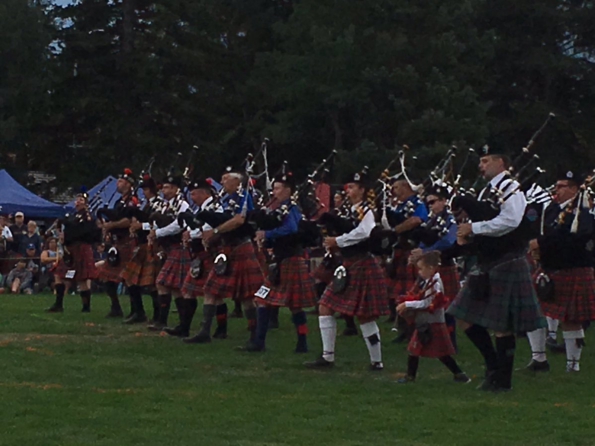 SheenaSheena00's tweet photo. The Highland games in Canmore!! This little guy stole the show:) @Canmorehighland https://t.co/6MVD6rjNpm