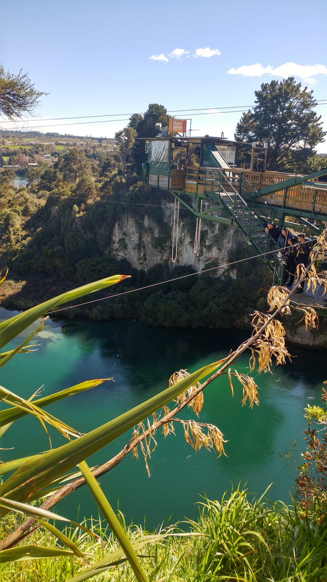 VictoriaHowe_'s tweet photo. Today is the day i bungy jump @Youngw238 @younghelenl @jessyoung211198 #taupobungy #bungyjump #scaredofnothing #adventure https://t.co/5SjgHU6PLH
