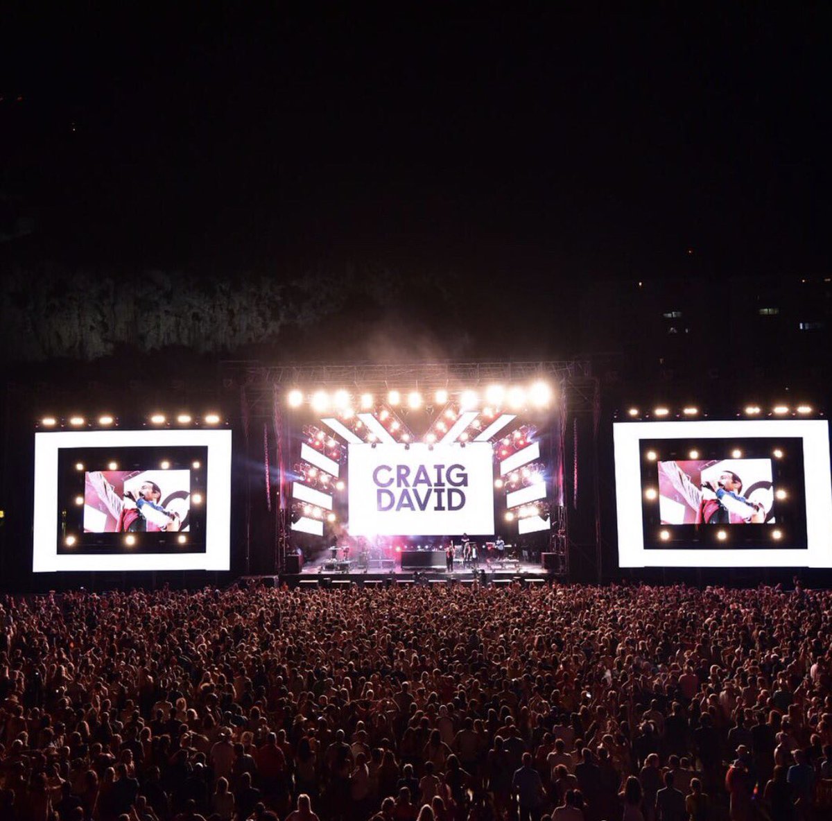 CraigDavid tweet picture