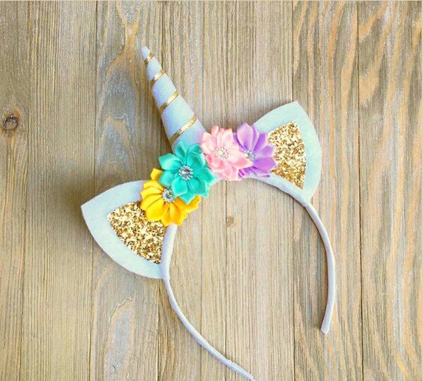 NightFloLights's tweet photo. Don't forget to check out our Snow White #Unicorn #Headband available at https://t.co/rrNxF0x3Zs 😉🦄 #unicornparty #unicorns #babyaccessory https://t.co/dFd1gshiwU