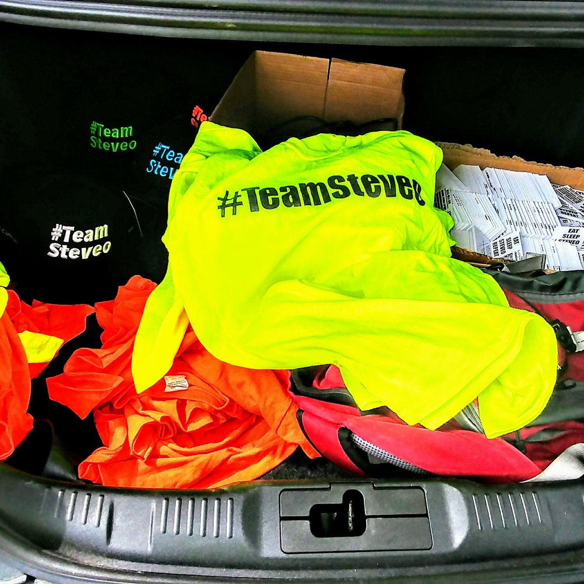 djsteveocappas's tweet photo. #TeamSteveo is growing more and more! Steveo would like to thank everyone that has been supporting! 🎶🎵🎧💣🔊 #EDM #EDMFamily #NYC #BOOM #edmpic https://t.co/EWGhTGkHQN