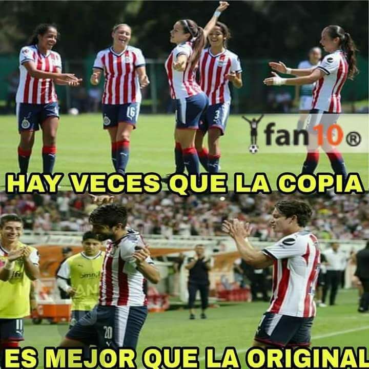 Oye <a href="/SoyFan10/">FAN10</a> no es copia, es versión femenil 😎😎 #VamosRebañoFemenil <a href="/ChivasFemenil/">Chivas Femenil</a>