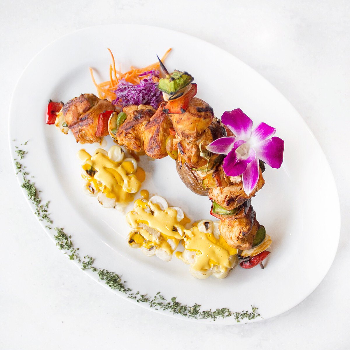 CEVICHE105SOBE's tweet photo. Stop by our sister restaurant @PollosyJarras and finish off your Sunday with the weekend special: Chicken brochettes! #pollosyjarras #miami https://t.co/WS0wzWIeec