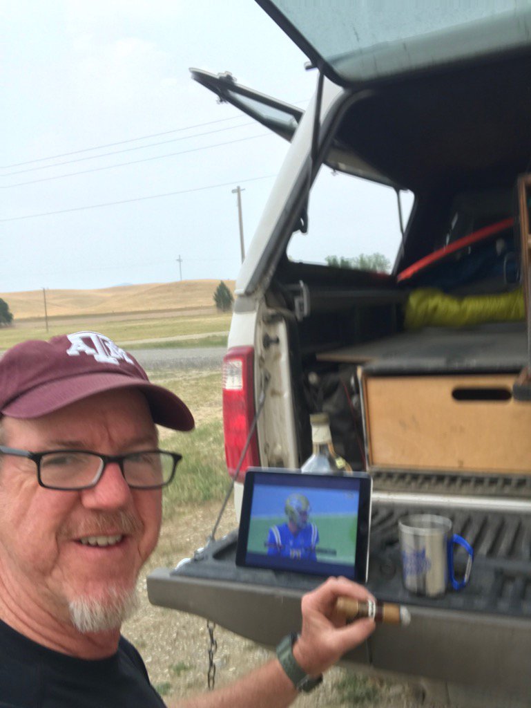 MarkARushing's tweet image. Aggie football and Montana bird hunting. It's a good life😉