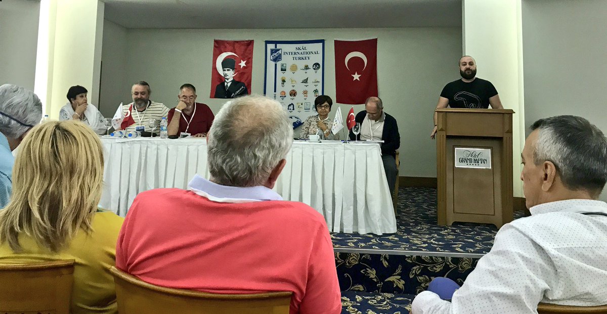 Young Skål Turkey tweet media