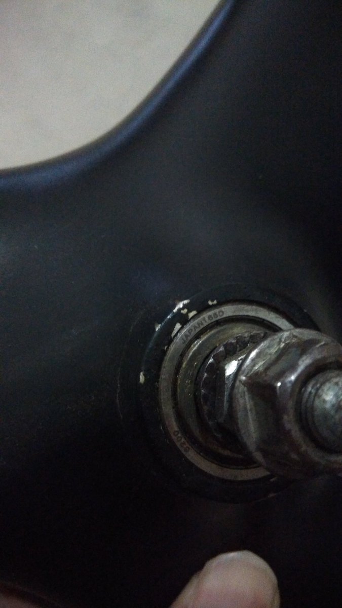 aries_putra_'s tweet photo. WTS Front Rims Dennos (Bearing japan), price 1jt, Inc tire.
Cp line:aarisputraa 
WA:082140438728 
#fnfjb #rbjb #fpjb @FnFjb https://t.co/T2fmQY7N05