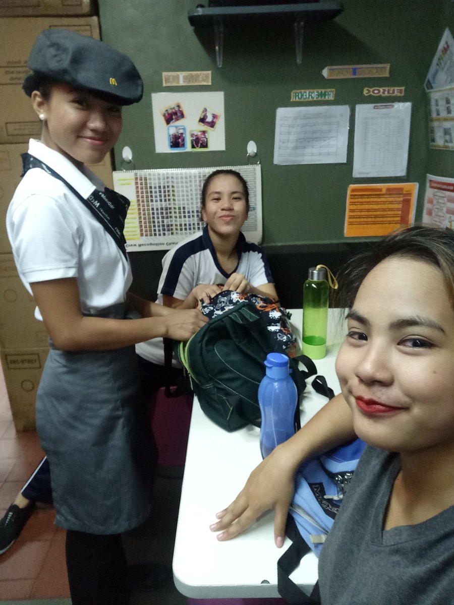 AbeLiana01's tweet photo. out na 😊
#teamopening💪👏 basic 😎 https://t.co/hkTZmgBOEU