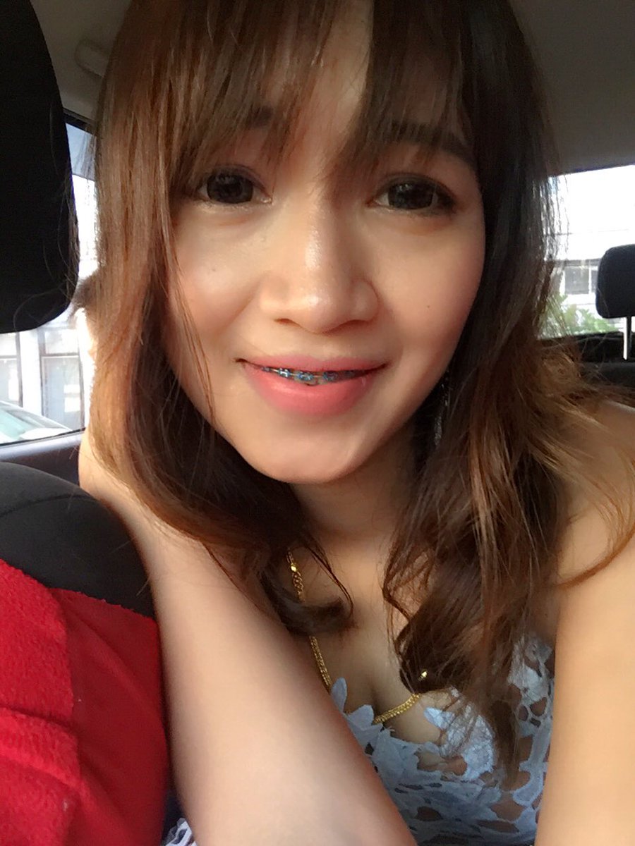 Varattaya6's tweet photo. รอยยิ้ม คือเครื่องสำอางค์ ที่ดีที่สุดของ ผู้หญิง 

#รูปมันเยอะ ทำไงได้ https://t.co/OfJdJfw5a1