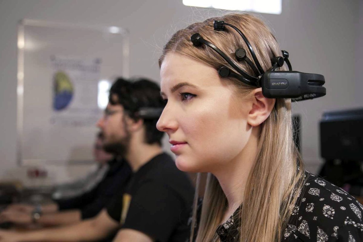 KognitiveCo's tweet photo. Get ready to scan your brain with @emotiv's brainwear. Thanks to their sponsorship we're giving away a headset tomorrow at launch! https://t.co/jbResjbI4O