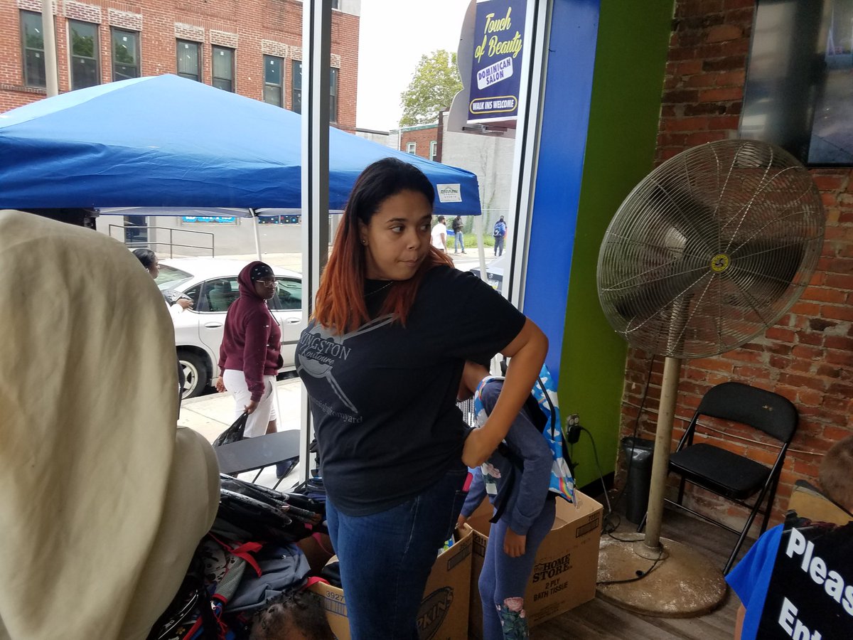 Great time today! Gave away  school supplies &amp; backpacks #siddiqswaterice #westphilly #cobbscreek #thenew60thstreet #napsandsnacksfoundation