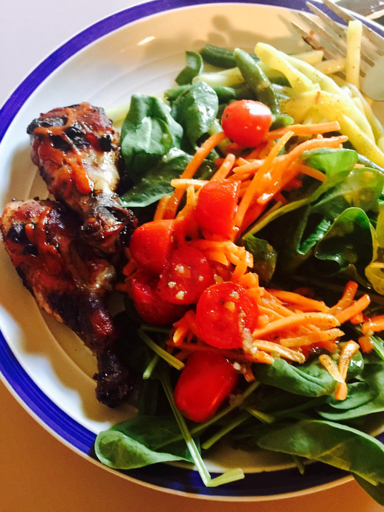 wav1911's tweet image. #asianchicken #spinachsalad #steamedgreenbeans