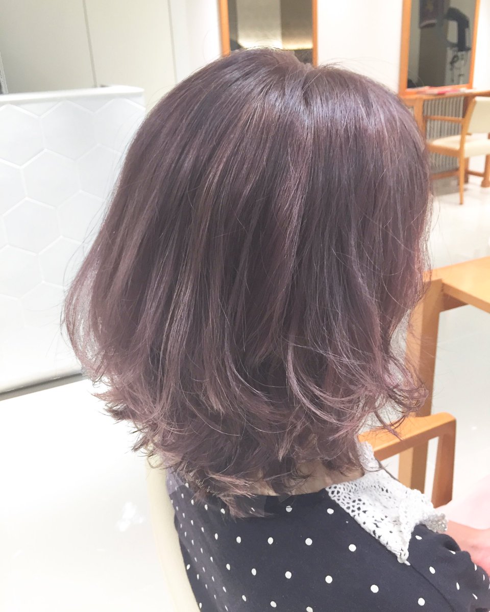 N I I Twitterissa たまにはピンク バイオレット系も 原宿 美容室 ヘアカラー ブリーチ ダブルカラー 美容学生 アッシュバイオレット ピンクアッシュ ピンクバイオレット カラーモデル カットモデル サロンモデル ヘアサロン 表参道 渋谷