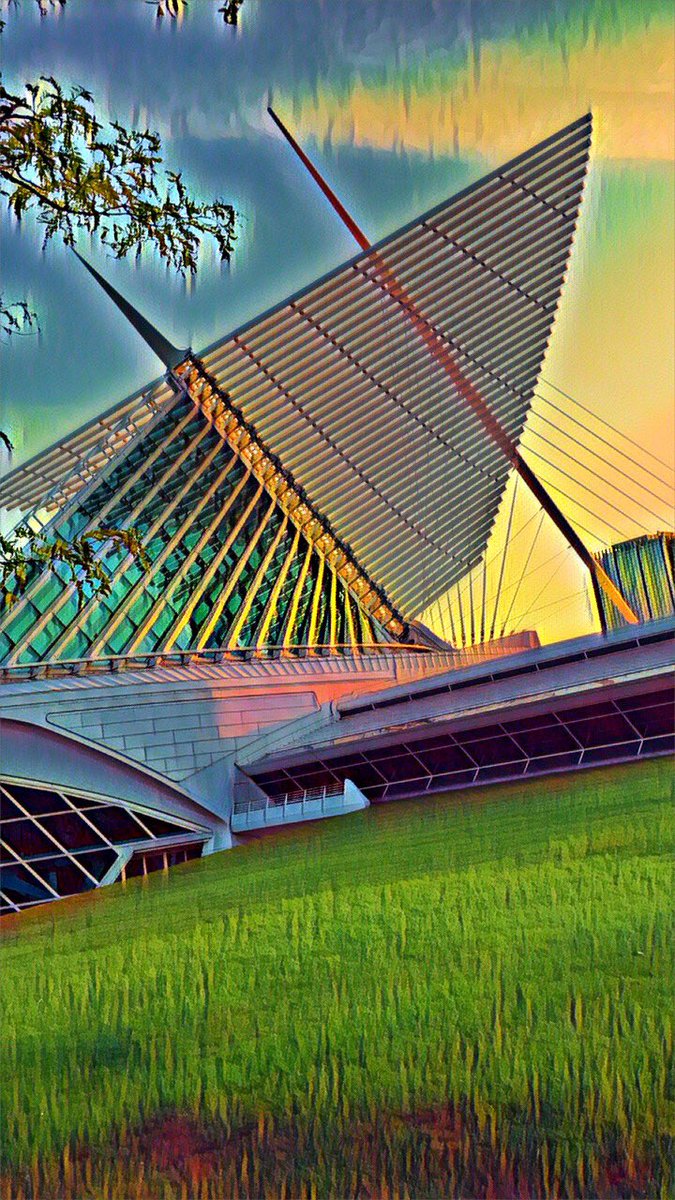 stat_man_steve's tweet photo. pretty cool, ehh?! #MKElakefront! @stevepalec @BillatCBS58 @JuliaFello thought I'd share! :) https://t.co/ch54ToSwsr