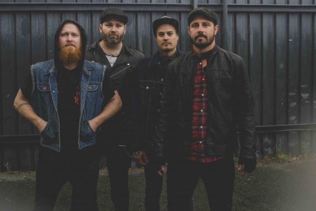 Horns up! to <a href="/theAUreview/">the AU review</a> for premiering new song 'Life Sucked' ahead of us dropping out album and 
#bigsound! 
tinyurl.com/AuScalp